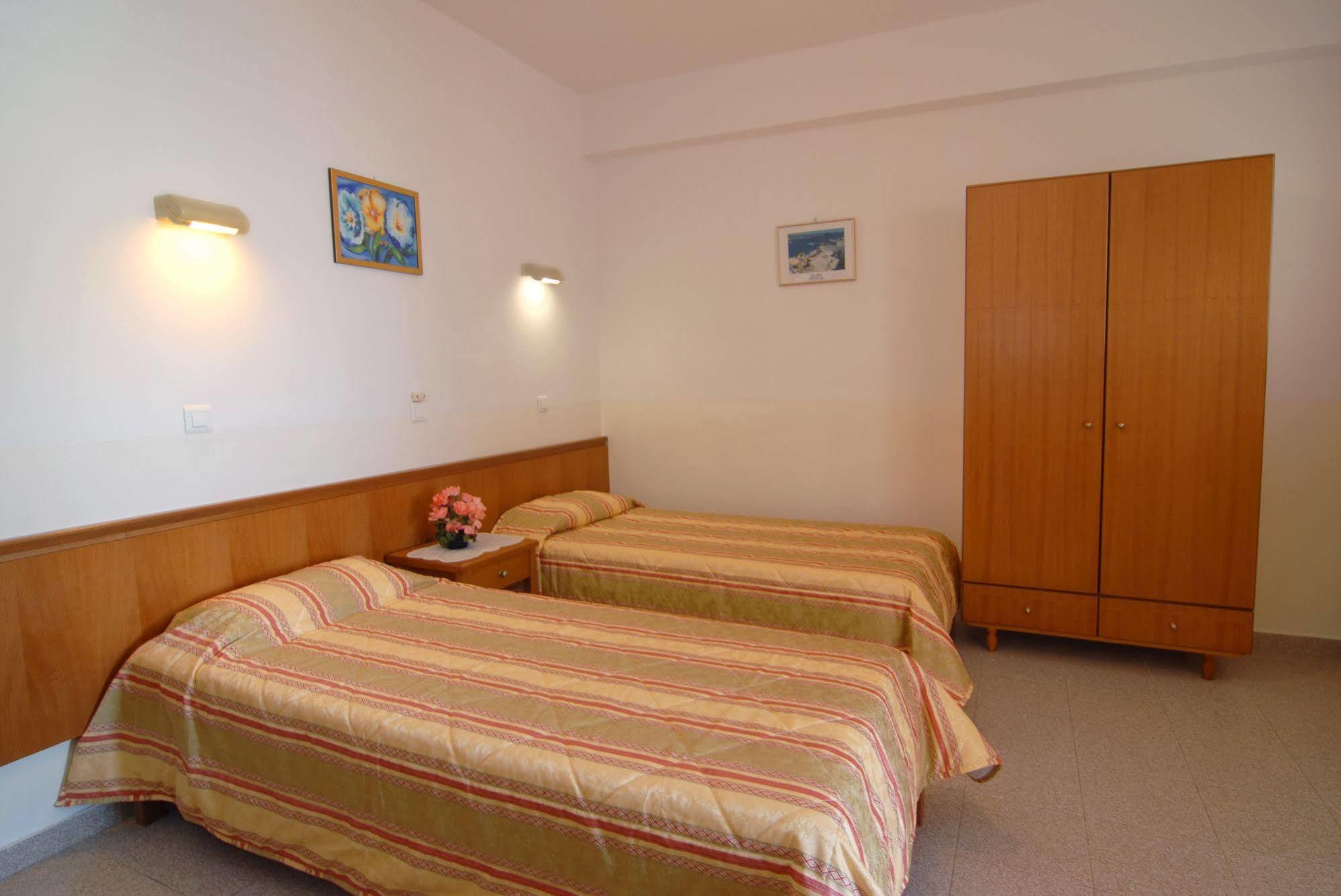 St. Paul'S Bay View Suites Lindos  Bagian luar foto